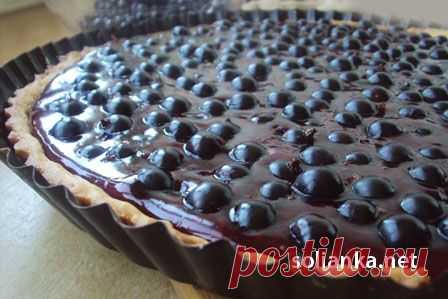 Красивый и вкусный смородиновый пирог