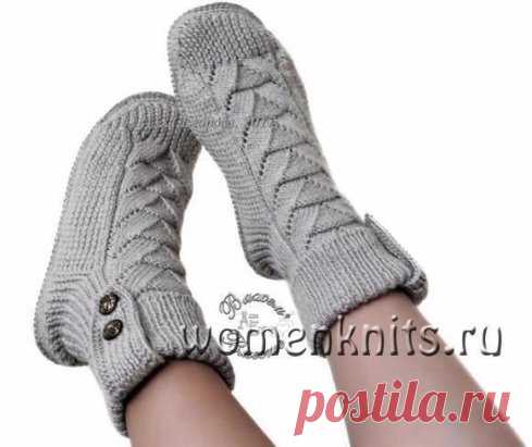 Носки - сапожки женские связаны спицами
Видео: http://womanknits.ru/vyazanie-dlya-zhenshchin/noski-tapochki/noski-sapozhki-zhenskie-svyazany-spicami