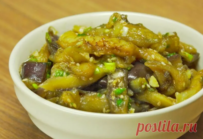 Баклажаны на пару по-корейски Баклажаны на пару по-корейски — ароматные, острые и пряные, это и закуска и гарнир. Они хороши и горячими и холодными. Откройте для себя новое блюдо и новые вкусы - Баклажаны на...