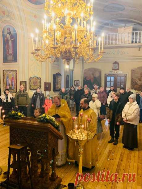 Никольский храм .Церковная служба
