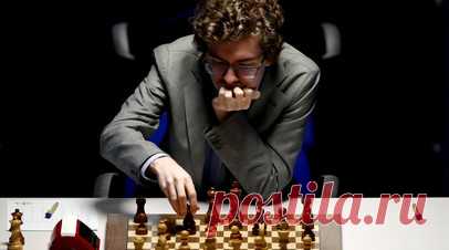 Есипенко и Шенкленд сыграли вничью в первой партии четвертьфинала Кубка мира. Российский гроссмейстер Андрей Есипенко сыграл вничью с американцем Сэмом Шенклендом в первой партии четвертьфинала Кубка мира по шахматам — 2025. Читать далее