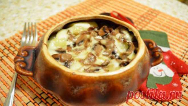 Вкуснейшая гречка запеченная в горшочке с грибами под сырной корочкой Гречка, приготовленная таким способом, творит с нашим организмом настоящие чудеса!
гречка — 300 грамм;
небольшая луковица;
грибы — 300 грамм;
сметана — 50 грамм
;
масло сливочное — 2 столовые...