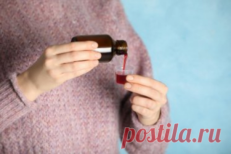 Без рецепта: средства от кашля. Чем лечить кашель? MedAboutMe подробно рассказывает о самых эффективных безрецептурных препаратах, выпускаемых для лечения кашля