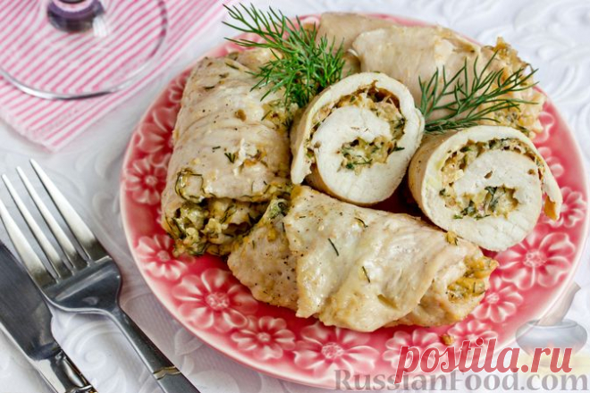 Рецепт: Куриные рулетики с сыром, зеленью и орехами (в микроволновке) на RussianFood.com