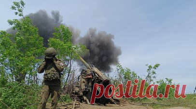 «Прямым попаданием разнесли в щепки»: артиллеристы — об уничтожении техники НАТО в зоне СВО. Военкор RT Александр Пискунов побывал на позициях 305-й артбригады из Приморья, которая выполняет боевые задачи с самого начала СВО. На счету артиллеристов — уничтоженная техника натовского образца: американские буксируемые гаубицы М777, буксируемые гаубицы FH70 (Великобритания, Германия, Италия), польские самоходки Krab и другая техника альянса. 305-я артбригада активно участвовала в боях на Луганском…