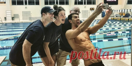 Диета одного из самых известных пловцов Майкла Фелпса уже давно стала легендой. Обычному человеку количество потребляемых им калорий может показаться чудовищным, а его дневную норму можно растянуть на целую неделю.