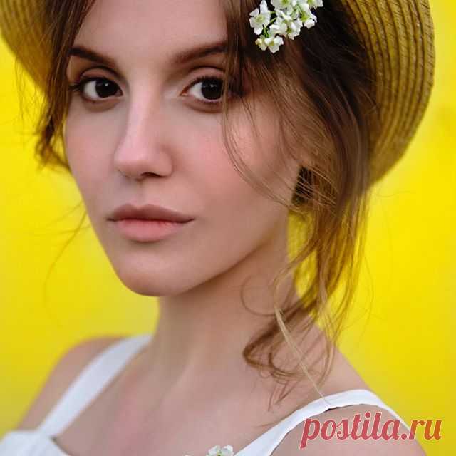 Сейчас, когда за окном осень 🍂🍁, наконец самое время поделиться яркими, летними фотографиями от @pjyli, и не потому что они напоминают лето в такую погоду, а потому что руки до них дошли только сейчас ☀️ Главное, это своевременность 😜