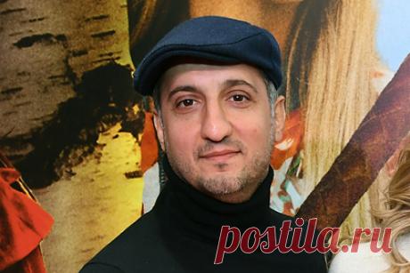 Популярный ведущий объяснил засилье бывших игроков КВН на телевидении. Бывшая звезда КВН Арарат Кещян рассказал, почему в последнее время в культуре, в частности в кино и на телевидении, можно наблюдать засилье выходцев из клуба. По его мнению, бывшие участники КВН пришли на смену профессиональным актерам и работникам телевидения, привнеся в эту сферу новые идеи.