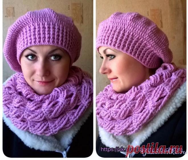 Берет и снуд крючком, автор Инна Чечельницкая
Описание: https://vjazalochka.ru/vyazanie-dlya-zhenshchin/shapki-berety/beret-i-snud-kryuchkom-avtor-inna-chechelnitskaya