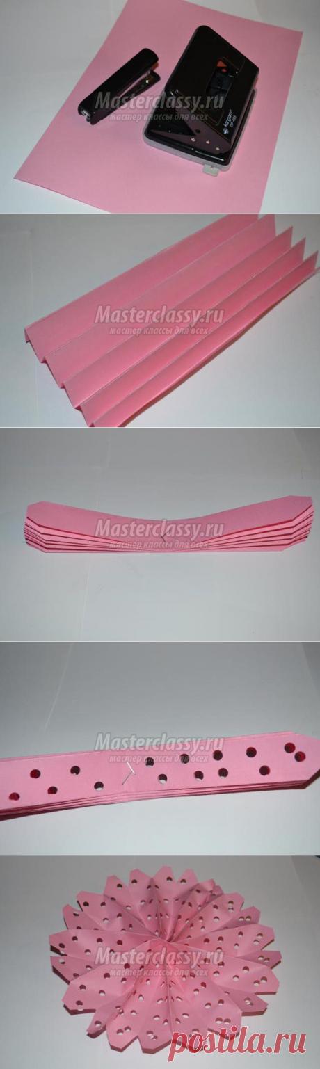 Новогодние поделки из бумаги. Яркая снежинка своими руками. Мастер класс с пошаговым фото