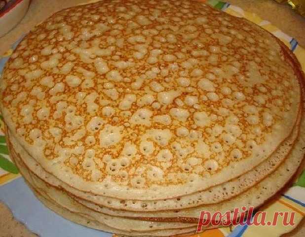 С этим рецептом твои блинчики будут не только вкусными, но и красивыми! Просто и оригинально! 

Приготовить блинчики — значит устроить маленький праздник у себя на кухне. Подавая их с разной начинкой, можно использовать бесконечные вариации всеми любимого блюда. Не у каждой хозяйки они получаются красивыми и вкусными одновременно, нужен опыт, чтобы уметь выпекать идеальные блины.
Этот рецепт точно поможет тем, кто никак не справляется с приготовлением симпатичных на вид бл...