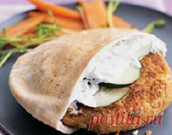 Рецепт бургера по-гречески - Закуски и рулеты из лаваша . 1001 ЕДА вкусные рецепты с фото!