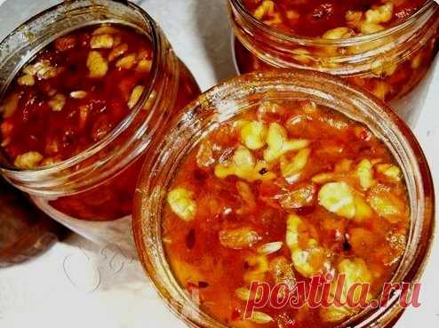Варенье из облепихи с грецкими орехами.