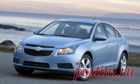 Новый Chevrolet Cruze замечен без камуфляжа