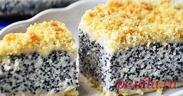 Немецкий маковый творожник Ингредиенты:  
Тесто: мука пшеничная — 300 гр.,  
масло сливочное — 130 гр.,  
сахарный песок — 100 гр. 
 
Начинка: молоко — 750 мл.,  
сахарный песок — 150 гр.,  
масло сливочное несоленое —...