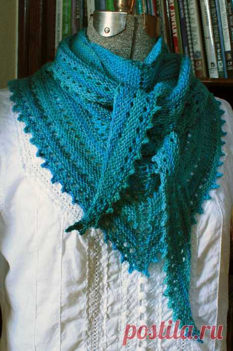 Ravelry: 3S Shawl pattern by Amy Meade