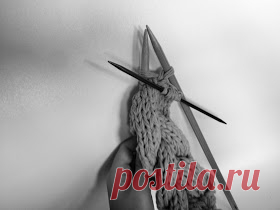Повязка на голову в виде косы спицами | Knitting-Room