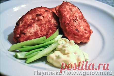 Азиатские котлетки из лосося с кунжутным майонезом. Рецепт с фото Азиатские котлетки из лосося с кунжутным майонезом - вкуснятина, разлетелось вмиг. Имбирь в фарше натёрт почти в кашу, кусочки его не чувствуются, но в целом - вкус волшебный. Такие котлетки хочу попробовать и с белой рыбой.