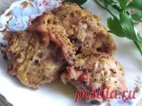 (3) Куриные бедра в маринаде - Будет вкусно - 9 апреля - 43433407205 - Медиаплатформа МирТесен ИНГРЕДИЕНТОВ НА 4 ПОРЦИИ куриные бедра 8 шт. винный уксус белый ¼ стакана растительное масло 2 ст. л. мед 1 ст. л. горчица французская 1 ст. л. перец свежемолотый смесь ¼ ч. л. соль 1 ч. л. хмели-сунели 1 ч. л. ПОШАГОВЫЙ РЕЦЕПТ С ФОТО ШАГ 1/5 Бедра промыть, обсушить. ШАГ 2/5 Приготовить - 9 апреля - 43433407205 - Медиаплатформа МирТесен