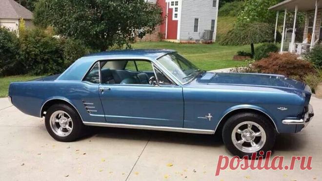1966 Ford Mustang