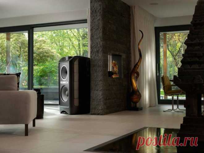 Tannoy Royal Kingdom MK II
Exquisite renovation of one of the great classics of High End