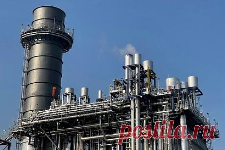 Болгария нашла замену российской нефти. В январе Болгария закупила для нефтеперерабатывающего завода в Бургасе партии нефти в трех странах. В страну пришли две партии казахстанской нефти объемом 70 тысяч тонн каждая и по одной партии из Ирака и Туниса. В перспективе новые поставщики должны заменить российское сырье.