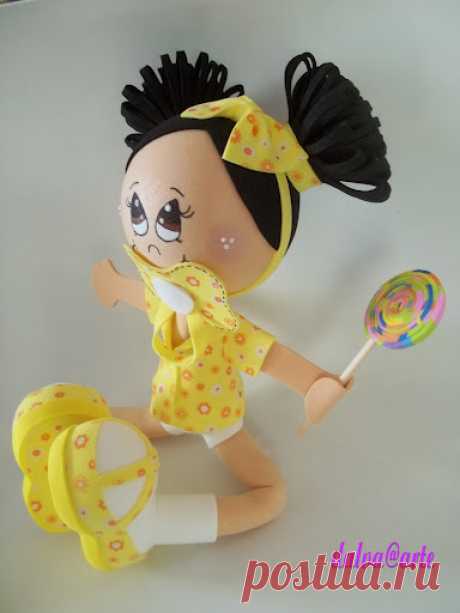Paso a paso fofucha bebe amarilla - Manualidades en Goma Eva y Foami