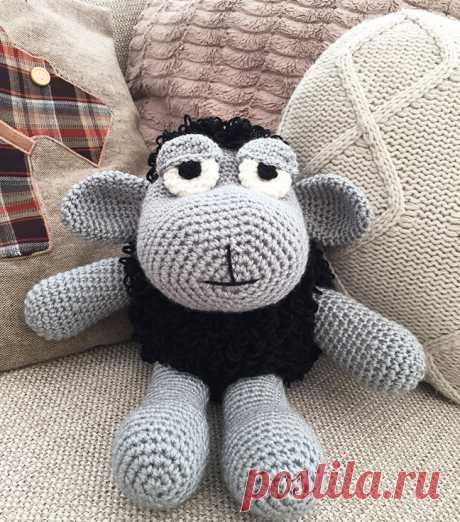 Free Amigurumi Sheep Pattern - Happy Crocheting