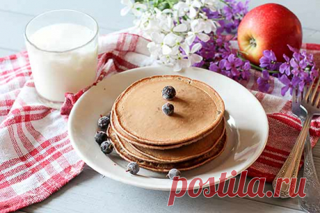 Панкейки С Протеиновым Шоколадом Хотите на завтрак полезные шоколадные панкейки? Пожалуйста! Мы приготовили подробный рецепт с фото. Порадуйте вашу семью полезным десертом!