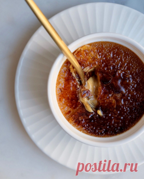 Крем-брюле со вкусом соленой карамели • Dolce Vita Blog Традиционный французский десерт, с нотками ванили и соленой карамели. Простой рецепт с пошаговыми фото. Как приготовить крем брюле дома?