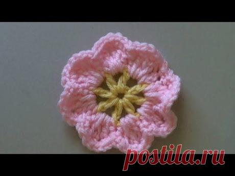 How to crochet a flower tutorial / Easy primrose flower -  rosa en crochet (tambien en espanol)