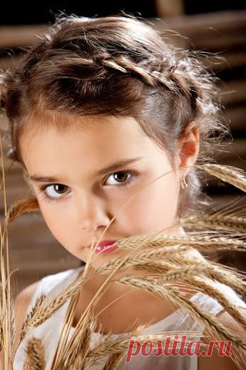 (809) I am pretending to be a little farm girl… At least that's what I'm going to be today! | radosna djeca