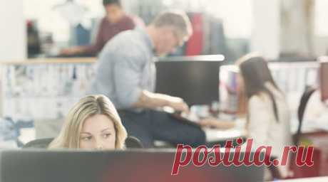 В своей грамотности чаще всего уверены работающие в сфере IT, торговли и рекламы. Ко Дню пунктуации контентная платформа «Дзен» и портал «Грамота.ру» провели исследование и выяснили, в каких сферах больше всего грамотных людей и какие ошибки чаще всего допускают россияне. RT ознакомился с результатами исследования. Читать далее