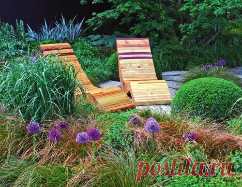 В саду — как на курорте