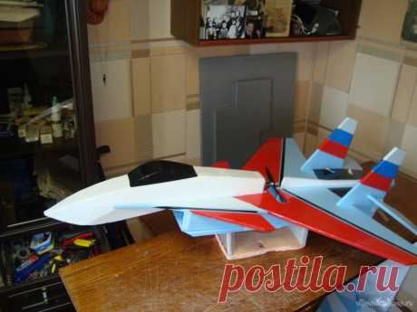 Авиамодель выходного дня «Витязь» СВ – 186 Здравствуйте, друзья авиамоделисты! Весна в полном разгаре, скоро лето и пора подумать о том, как будем проводить выходные дни в летние, погожие денёчки, чем будем заниматься, и на чём будем летать? Лично я подобрал для себя очень интересную авиамодель и не долго думая создаю её, надеюсь, что