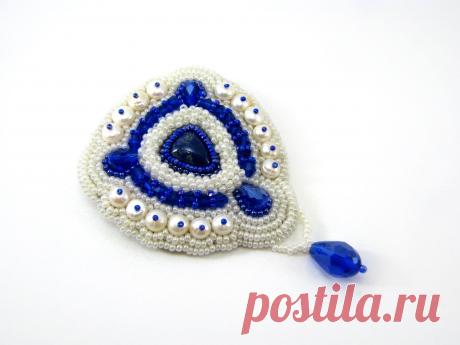Брошь с лазуритом и жемчугом | biser.info - всё о бисере и бисерном творчестве