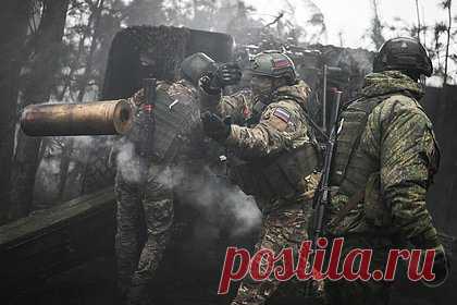 Расчеты гаубиц «Мста-Б» уничтожили позиции ВСУ в Запорожской области. Расчеты гаубиц «Мста-Б» группировки войск «Днепр» уничтожили позиции Вооруженных сил Украины (ВСУ) в Запорожской области. По данным ведомства, расстояние до цели составило свыше 10 километров. Стрельба, уточнили в Минобороны, велась осколочно-фугасными снарядами, нанеся максимальный урон противнику.