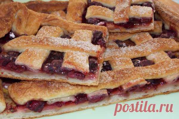 Фруктово-ягодный пирог из слоеного теста | CityWomanCafe.com