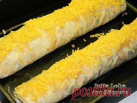 Закусочные рулеты, запечённые в духовке