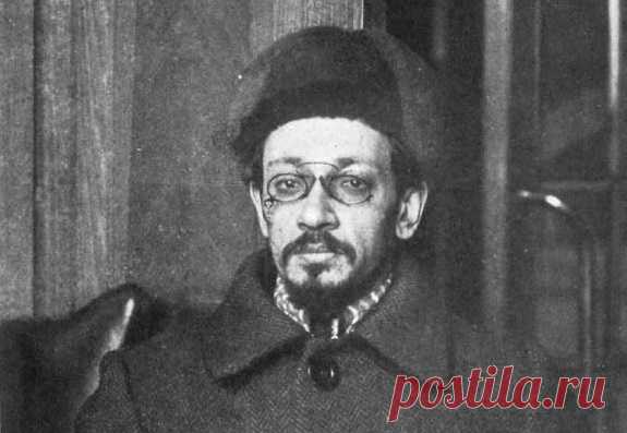 Тайна смерти Свердлова: как на самом деле умер «дьявол большевиков» Яков Михайлович Свердлов (1885-1919) был вторым по времени председателем ВЦИК – советского парламента России. Долгое время Свердлова называли его «первым председателем» – когда имя Льва Каменева было под запретом. В стране был культ Свердлова как одного из ближайших соратников Ленина и «отцов-основателей» Советского государства. Ему ставились памятники, его именем назывались города и площади, заводы и кора...