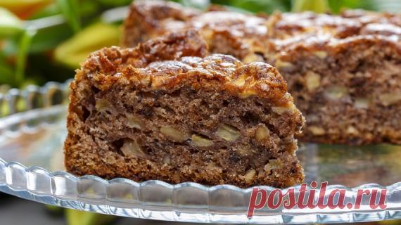 Рецепт новогоднего пирога от Марии Шукшиной В преддверии Нового года актриса и телеведущая Мария Шукшина рассказала о своих принципах здорового питания и поделилась с нами рецептом любимого пирога с черносливом, курагой, изюмом и грецкими орехами.