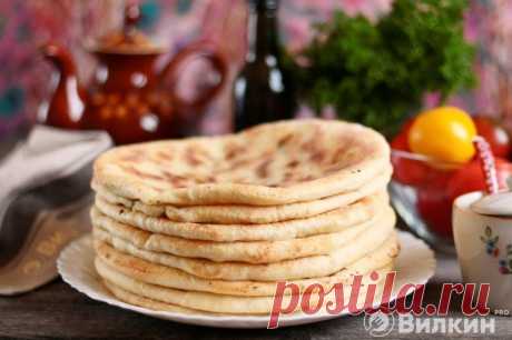 Хычины с картошкой, сыром сулугуни и зеленью на сковороде - рецепт с фото пошагово