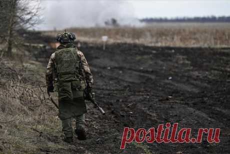 Опубликована карта боевых действий на Украине. Минобороны России во время ежедневного брифинга показало карту боевых действий на Украине на понедельник, 27 февраля. Видео опубликовано в официальном Telegram-канале военного ведомства. На карте отражены основные события, произошедшие в зоне проведения специальной военной операции (СВО) за последние сутки.