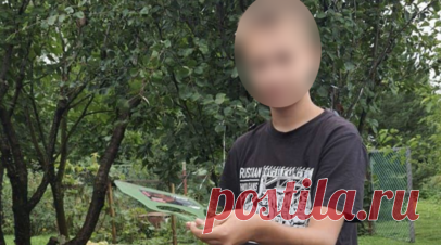 «Мы летим 160 км/ч, а Мишки нет»: подросток-зацепер выжил после падения с поезда. Под Клином спасли подростка-зацепера, который упал с «Ласточки» и, получив множественные переломы, три дня пролежал в овраге. Друзья школьника, которые были с ним на поезде, побоялись сообщить о происшествии, и родственники мальчика посчитали, что либо в отношении него было совершено преступление, либо произошёл несчастный случай. Полиция по факту исчезновения подростка возбудила уголовное дело. Только спустя два…