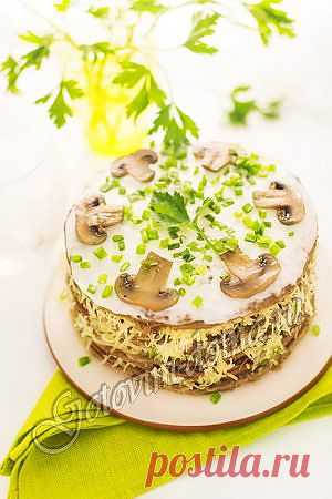 Рецепт: Печеночный торт с шампиньонами