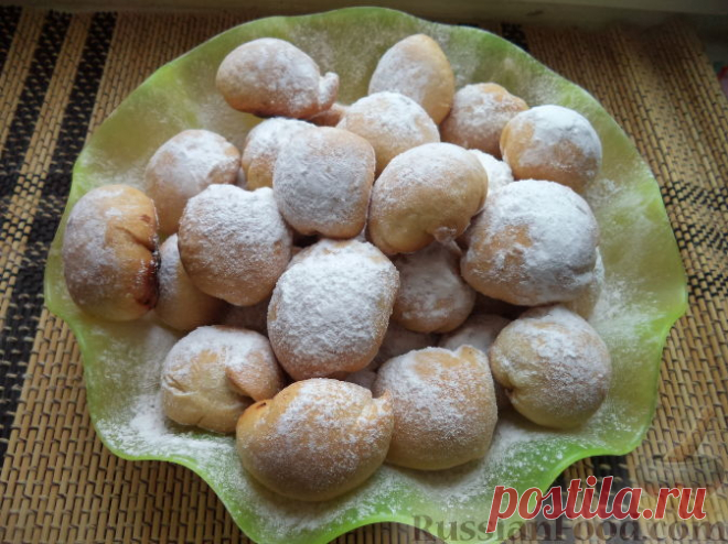 Рецепт: Шарики на кефире с ореховой начинкой на RussianFood.com