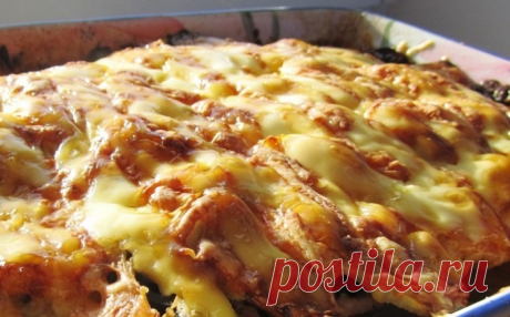 Мясо «по-французски» на новый лад, которое станет еще сытнее Мясо «по-французски» на новый лад, которое станет еще сытнее Мясо «по-французски» на постсоветском пространстве можно назвать одним из самых распространенных блюд для торжества. Еще бы! Отбивные с луком и сыром, запеченные в духовке… ну просто пальчики оближешь...