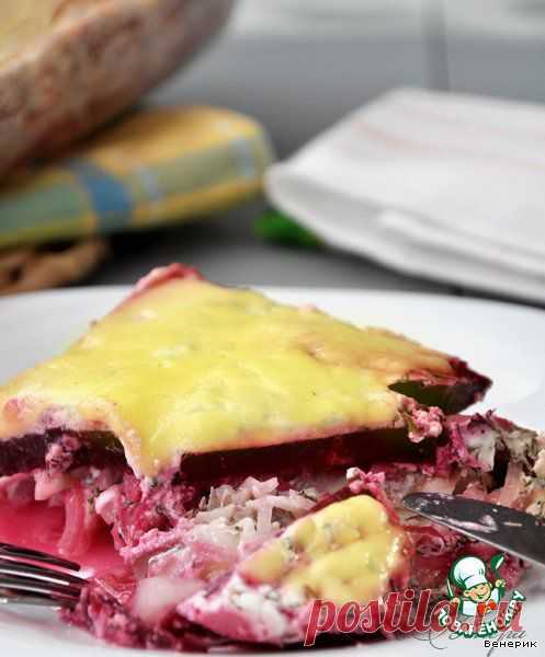 Минтай, запеченный со свеклой под сметанно-укропным соусом - кулинарный рецепт