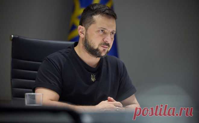 Зеленский заявил о необходимости строить прагматичные отношения с Россией. Президент Украины заявил, что договоренности с Россией не имеют для него никакого смысла, так как он не ждет хеппи-энда. «Мы должны строить очень прагматичные отношения, и все», — сказал он