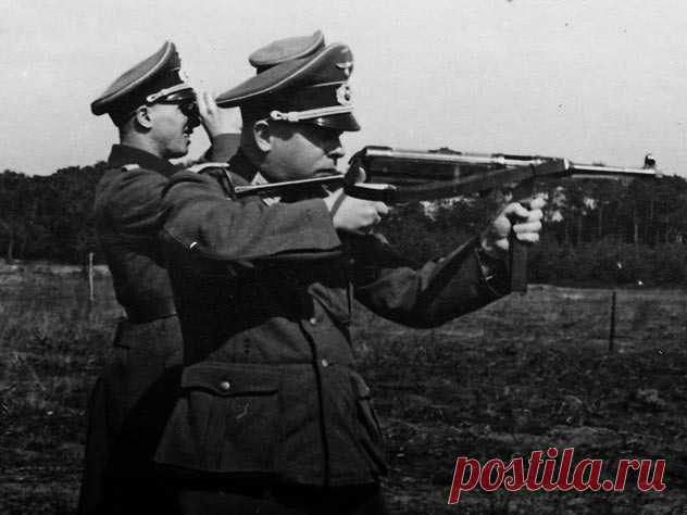 Кто на самом деле создал автоматы «шмайсер» и «калашников» История двух культовых автоматов, «шмайсера» и «калашникова», полна путаницы и неразберихи. Многие убеждены, что «калашников» – это и есть «шмайсер», и в логике им не отказать. А многие считают, что «…